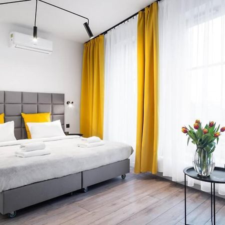 Househost Apartment: Miodowa 42/8B Street คราคูฟ ภายนอก รูปภาพ